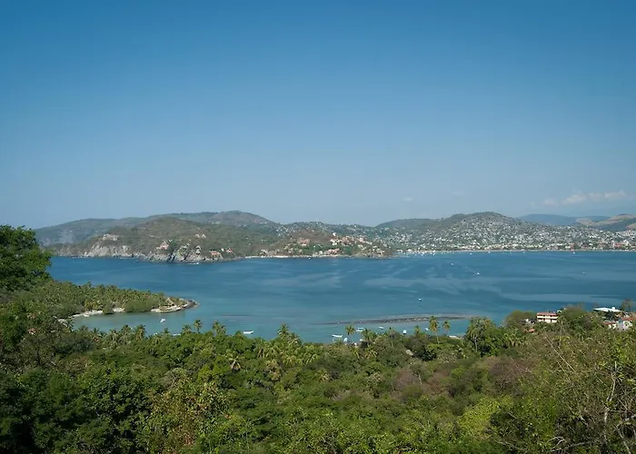 Bed & Breakfast The At Solana Boutique Zihuatanejo