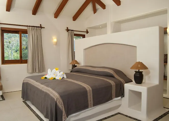 Bed & Breakfast The At Solana Boutique 4*