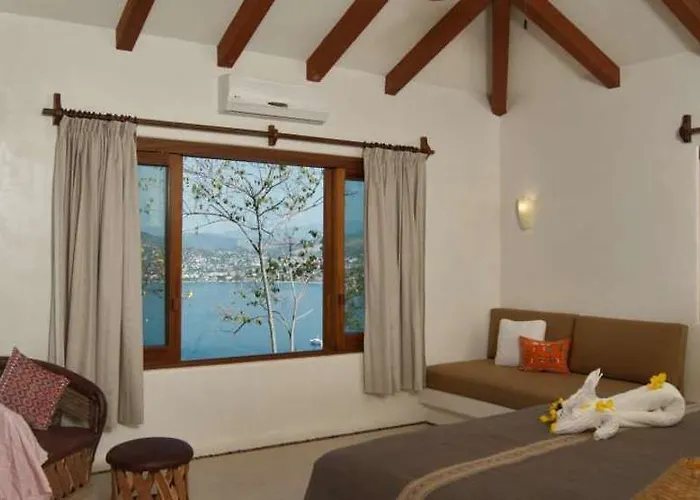 The At Solana Boutique Bed & Breakfast Zihuatanejo