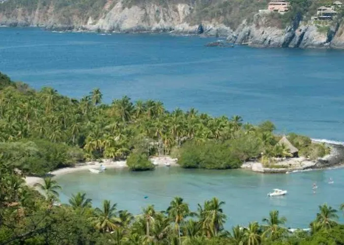 The At Solana Boutique 4* Zihuatanejo