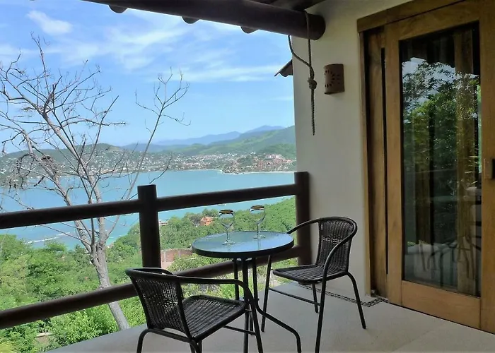 Bed & Breakfast The At Solana Boutique Zihuatanejo